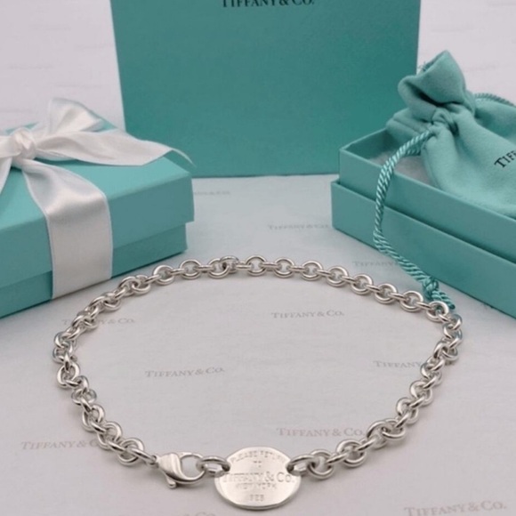 Tiffany & Co. Return to Tiffany Oval Tag Choker Necklace Sterling Silver W/ Box - Picture 8 of 12